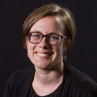 Photo of Dr Hannah Jones